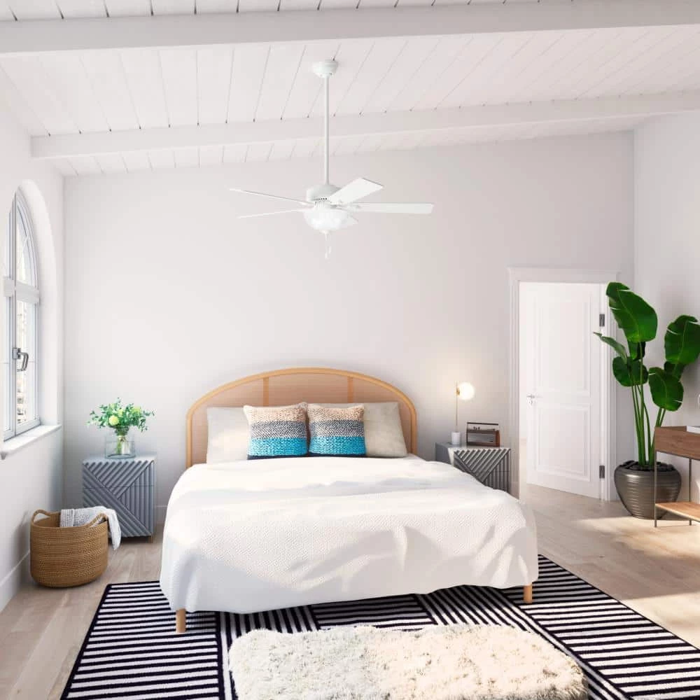 Swanson 52 in. LED Indoor Fresh White Ceiling Fan with Light by Hunter 4 Swanson 52 in. LED Indoor Fresh White Ceiling Fan with Light by Hunter - Image 2