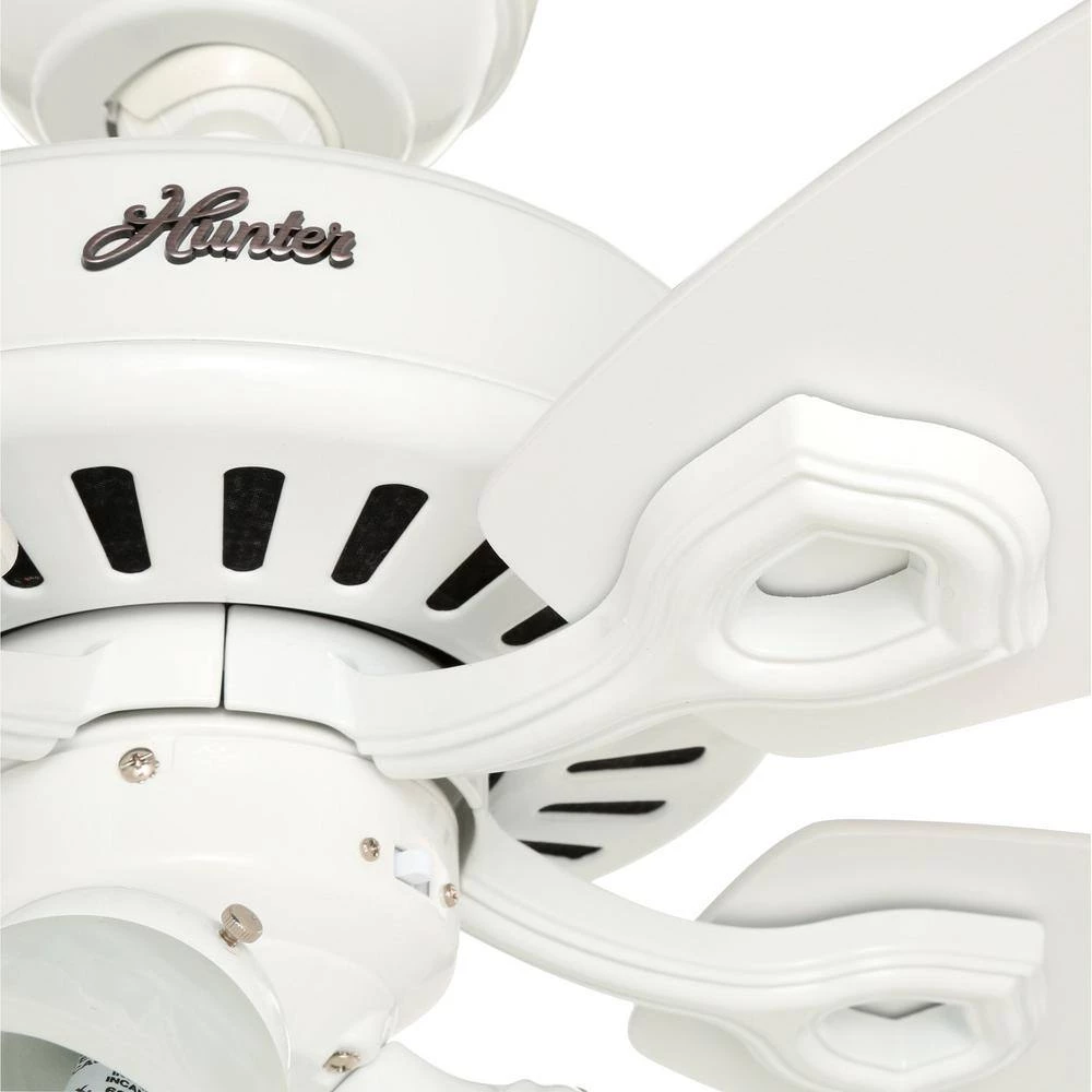 42 in. Indoor Snow White Builder Small Room Ceiling Fan with Light Kit by Hunter 10 42 in. Indoor Snow White Builder Small Room Ceiling Fan with Light Kit by Hunter - Image 8